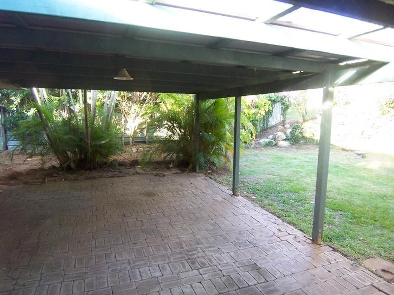 35 Wyena Street, Kallangur QLD 4503