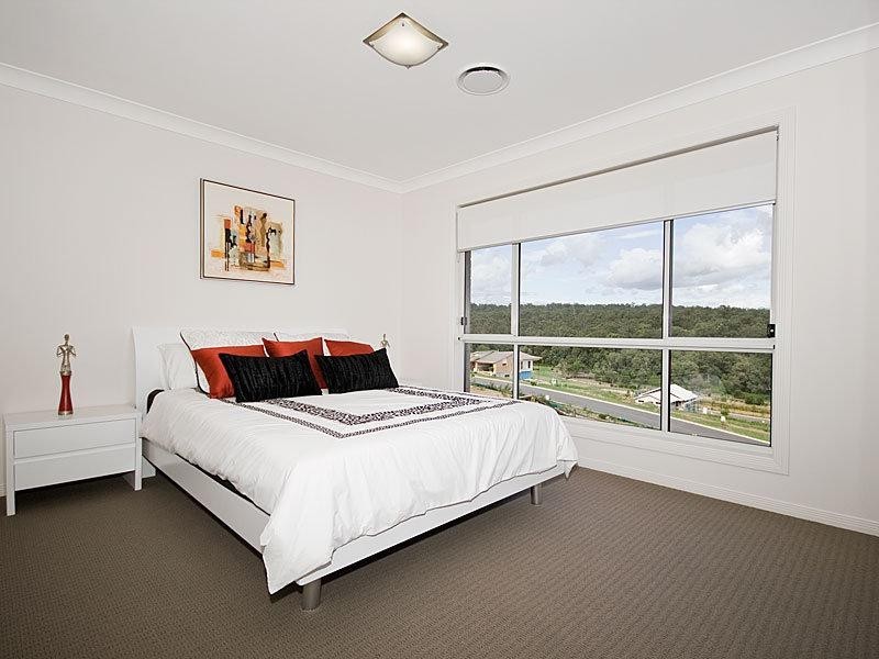 7 Dennisvale Drive, Daisy Hill QLD 4127