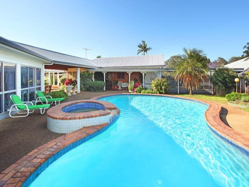 50 Retreat Street, Bridgeman Downs QLD 4035