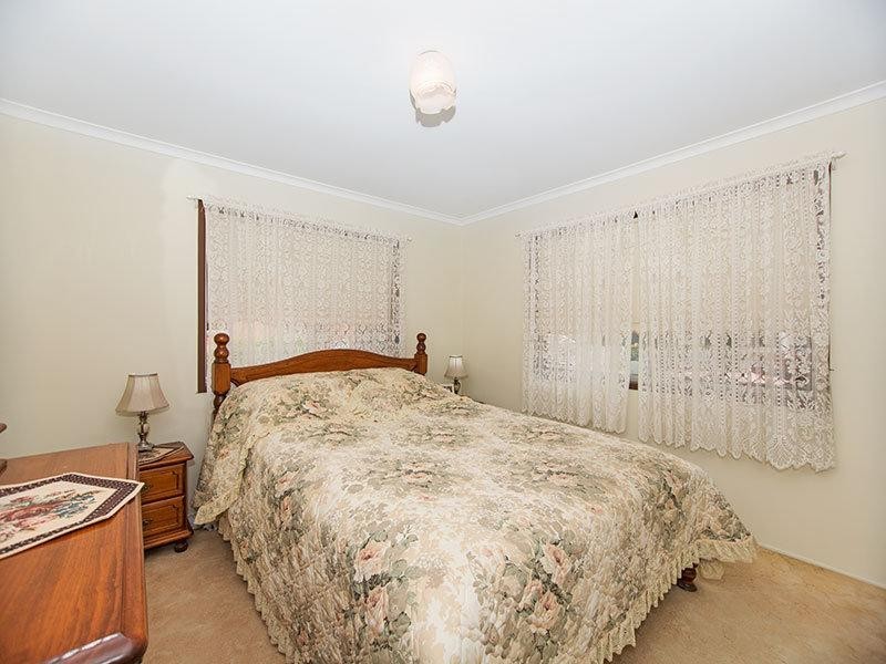 3 Bryant Street, Beachmere QLD 4510