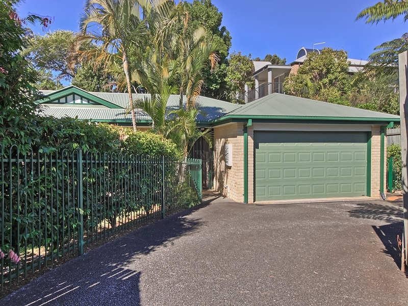 71 Spence Road, Wavell Heights QLD 4012