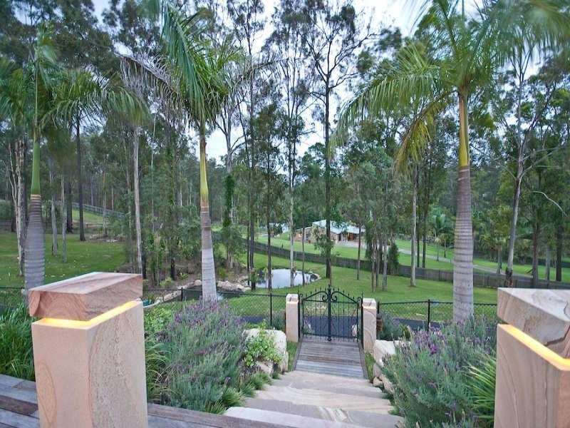 14 Gardonia Place, Albany Creek QLD 4035