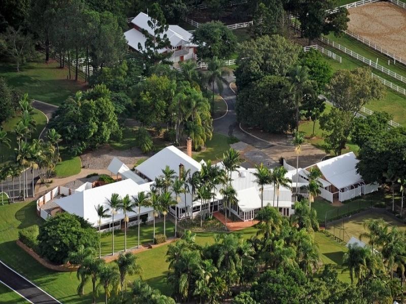 60 Tiverton Place, Bridgeman Downs QLD 4035