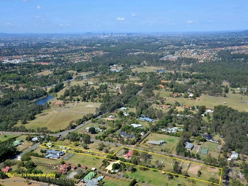 1031 Beams Road, Bridgeman Downs QLD 4035