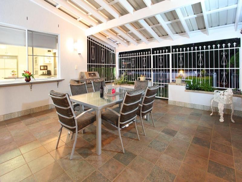 245 Graham Road, Bridgeman Downs QLD 4035