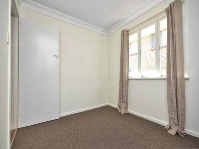 25 Hall Street, Chermside QLD 4032