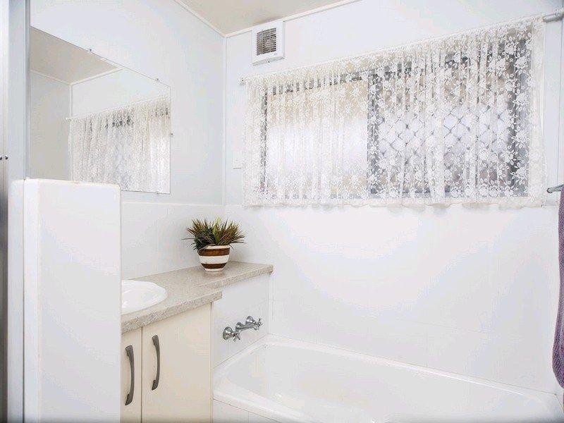 9 Rockett Street, Aspley QLD 4034