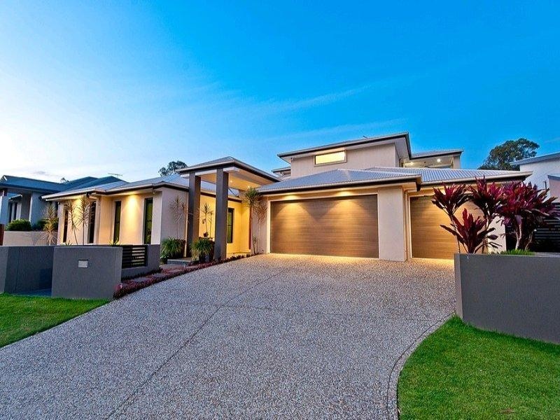 12 Silverbirch Place, Bridgeman Downs QLD 4035