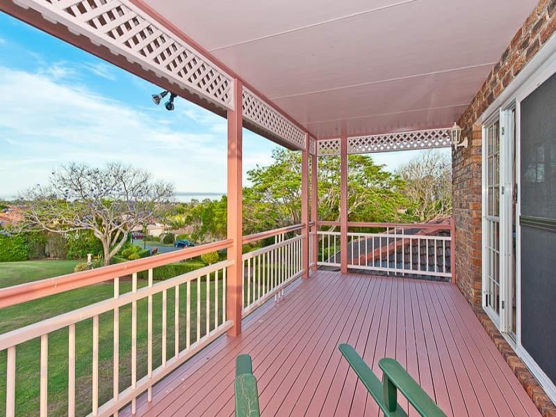 10 Stuart Close, Bridgeman Downs QLD 4035