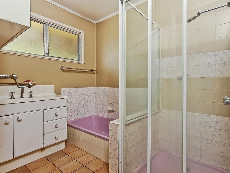 70 Araluen Street, Kedron QLD 4031