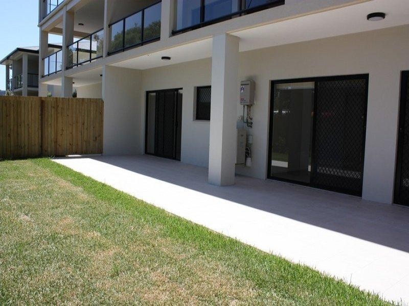 2/12 Seeney Street, Zillmere QLD 4034