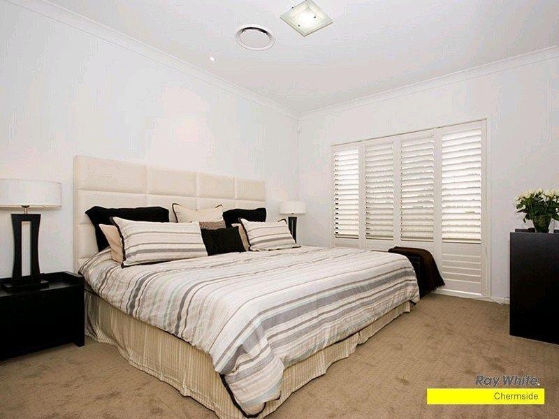 235 Ridley Road, Bridgeman Downs QLD 4035