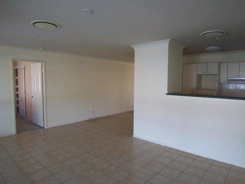 11 Johns Crescent, Boondall QLD 4034