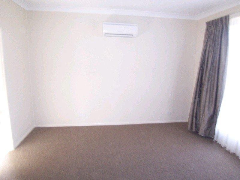 2 Emu Court, Warner QLD 4500
