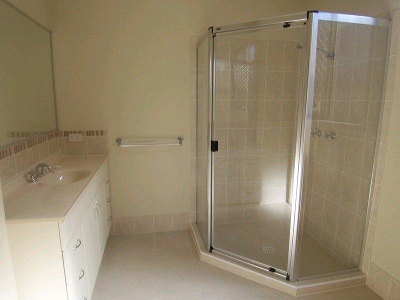 2 Emu Court, Warner QLD 4500