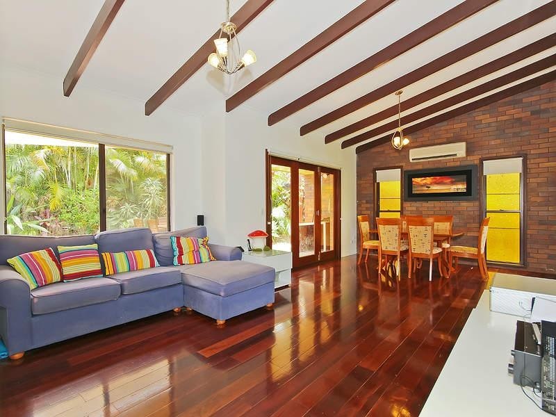 11 Walpole Street, Mcdowall QLD 4053