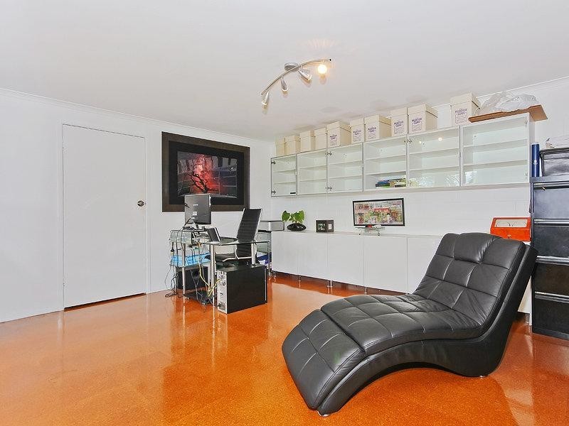 11 Walpole Street, Mcdowall QLD 4053