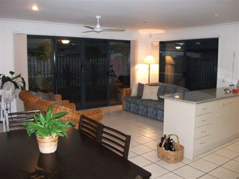 5 Groves Crescent, Boondall QLD 4034