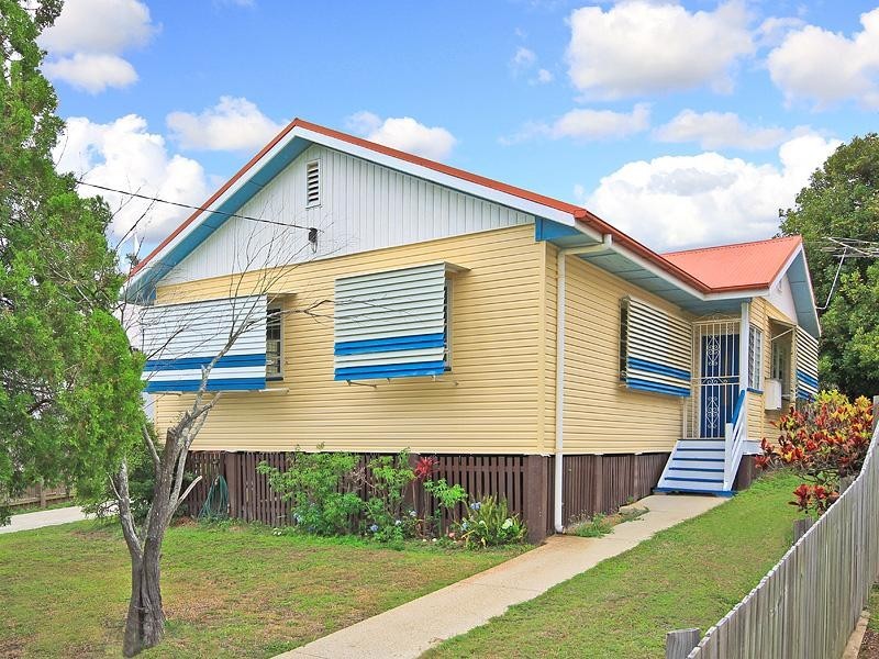 44 Reinhold Crescent, Chermside QLD 4032