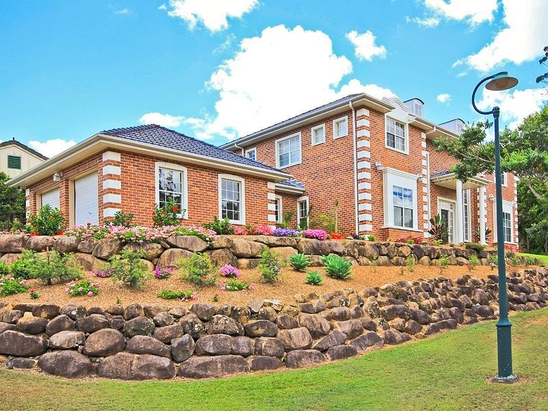 7 Habitat Place, Bridgeman Downs QLD 4035