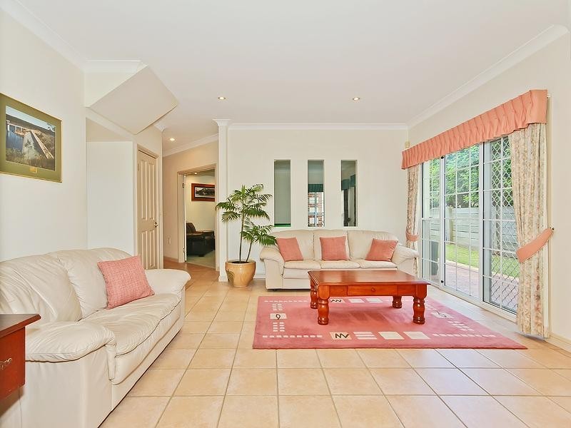 7 Habitat Place, Bridgeman Downs QLD 4035