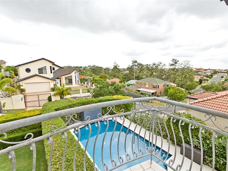 16 Carides Place, Mcdowall QLD 4053