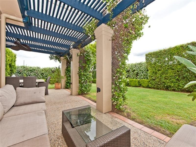16 Carides Place, Mcdowall QLD 4053