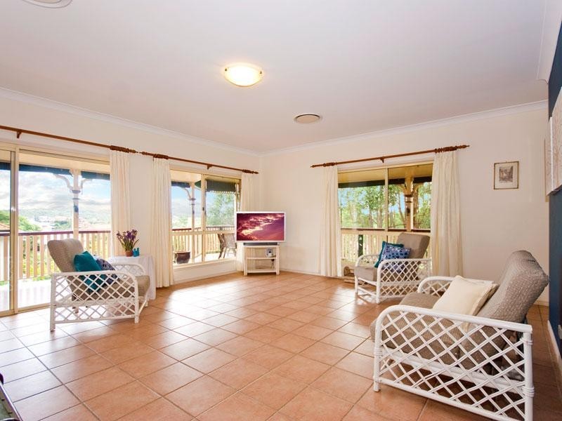 24 Shuttle Place, Bridgeman Downs QLD 4035