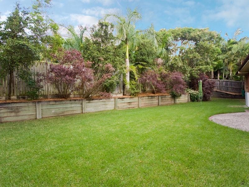 24 Shuttle Place, Bridgeman Downs QLD 4035