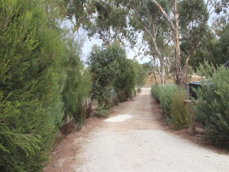 34 Hicks Road, Armagh SA 5453