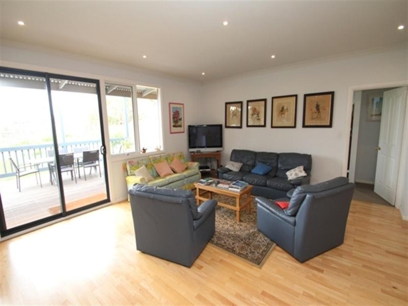 34 Hicks Road ARMAGH via, Clare SA 5453