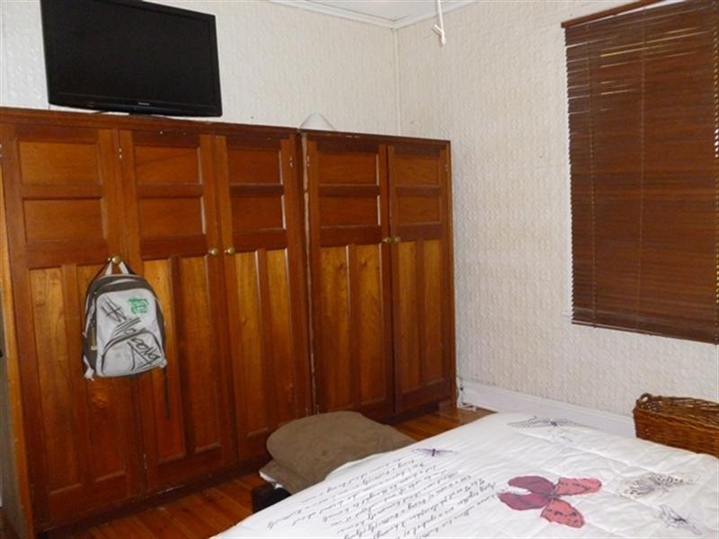 13 Bright Street, Clare SA 5453