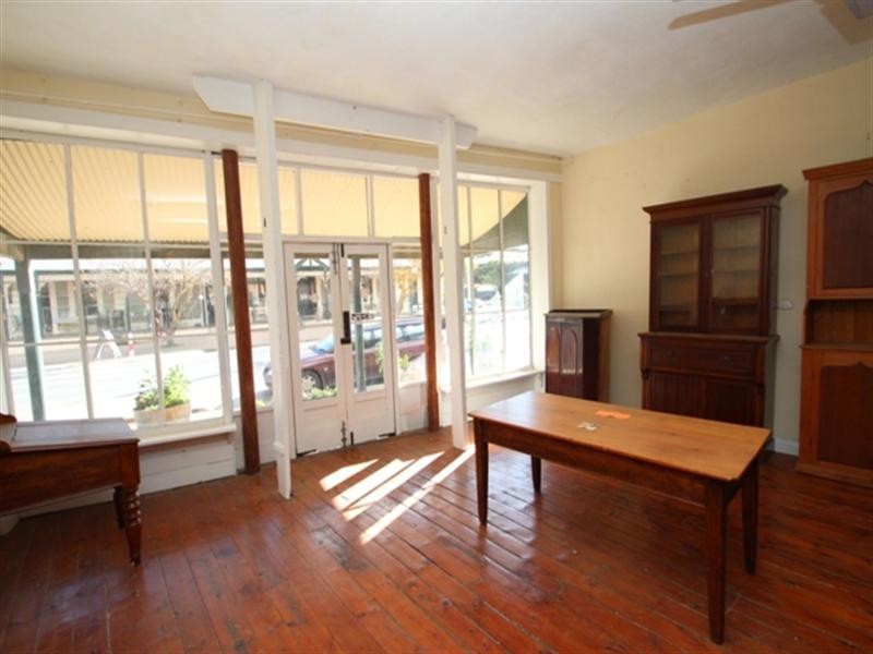 24 Main North Road, Auburn SA 5451