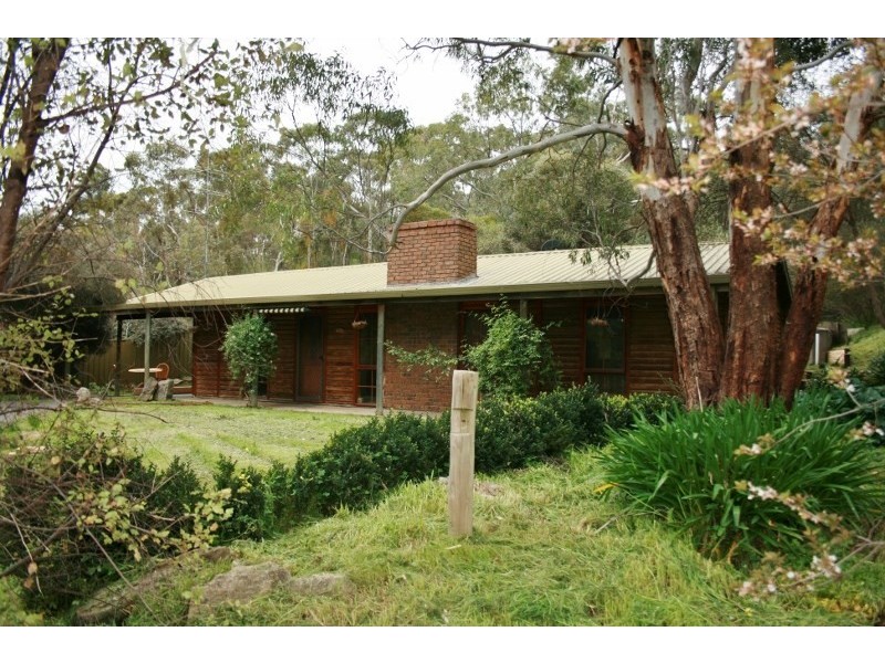 31 Warenda Road, Clare SA 5453