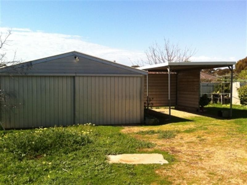 5 Main Coast Road, Ardrossan SA 5571