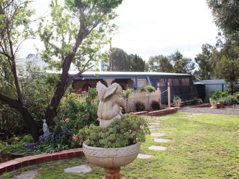 30 Globe Street, Auburn SA 5451