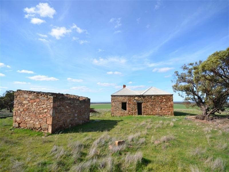 3 Lots Sutherlands Area, Eudunda SA 5374