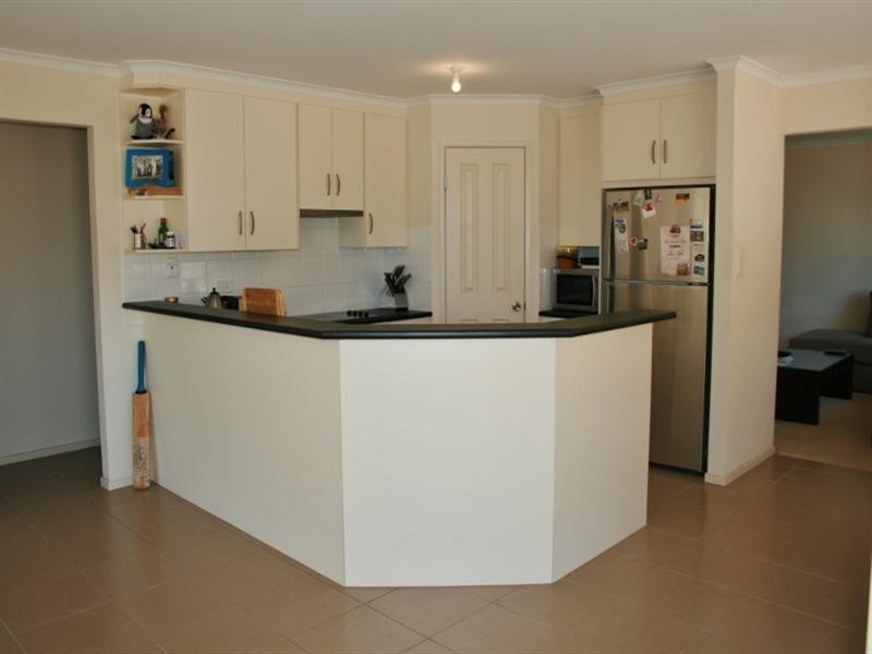 6 Bindarrah Lane, Clare SA 5453