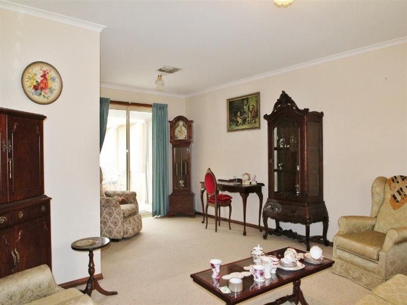 1 McKinnon Park, Clare SA 5453