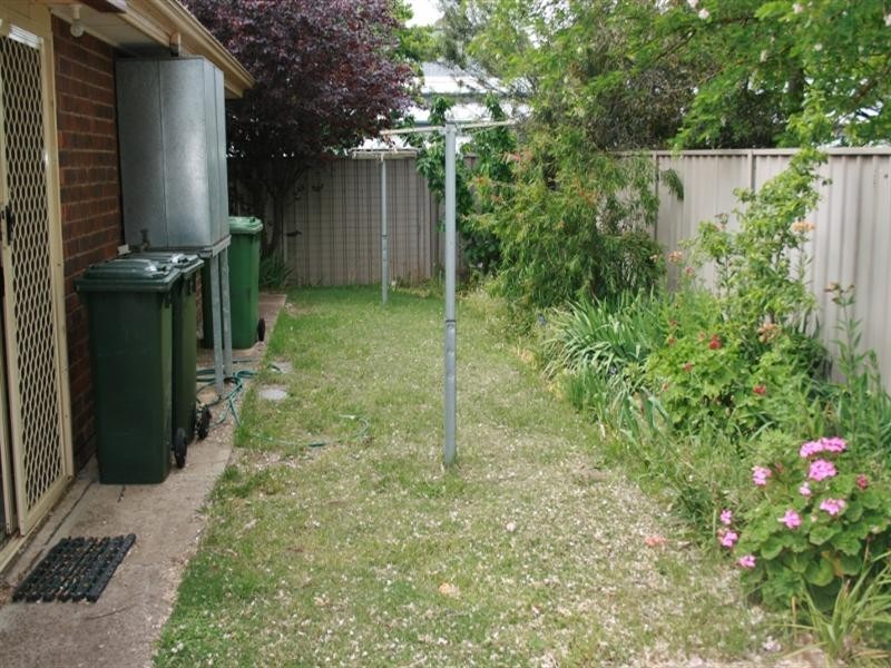 1 McKinnon Park, Clare SA 5453