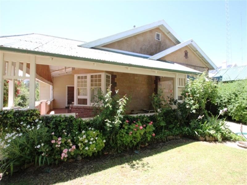 29 Chapel Street, Burra SA 5417