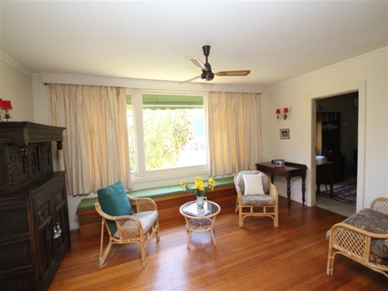 29 Chapel Street, Burra SA 5417