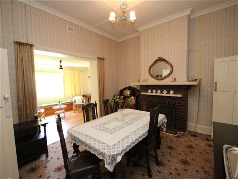 29 Chapel Street, Burra SA 5417