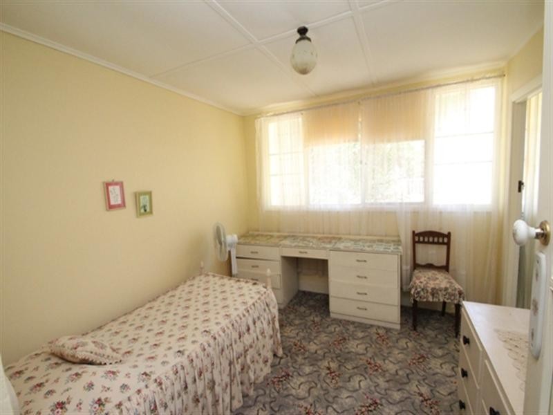 29 Chapel Street, Burra SA 5417