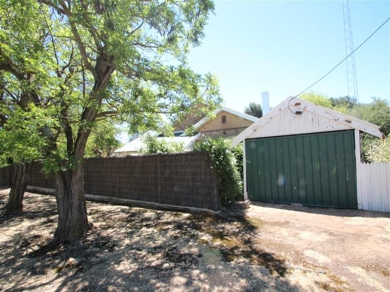 29 Chapel Street, Burra SA 5417