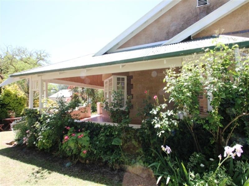 29 Chapel Street, Burra SA 5417