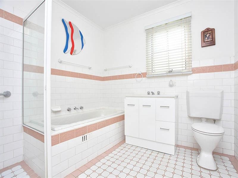 3 Paradise Street, Burra SA 5417