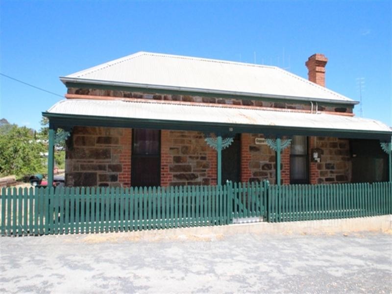 10 Paxton Terrace, Burra SA 5417