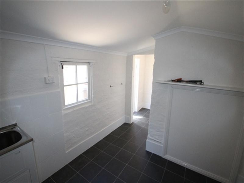 10 Paxton Terrace, Burra SA 5417