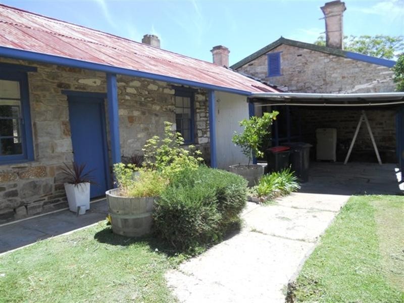 6 Queen, Burra SA 5417